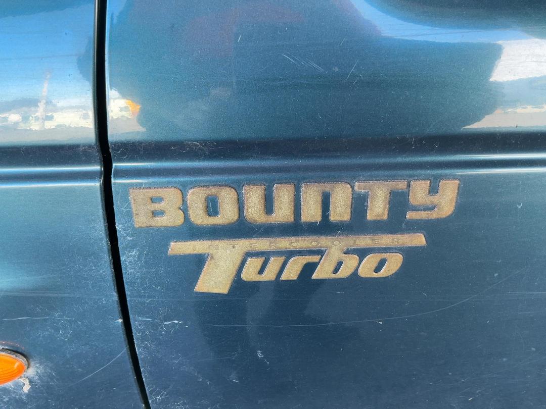 Photo '24' of Mazda Bounty CAB Plus C/C TD Photo '24' of Mazda Bounty CAB Plus C/C TD