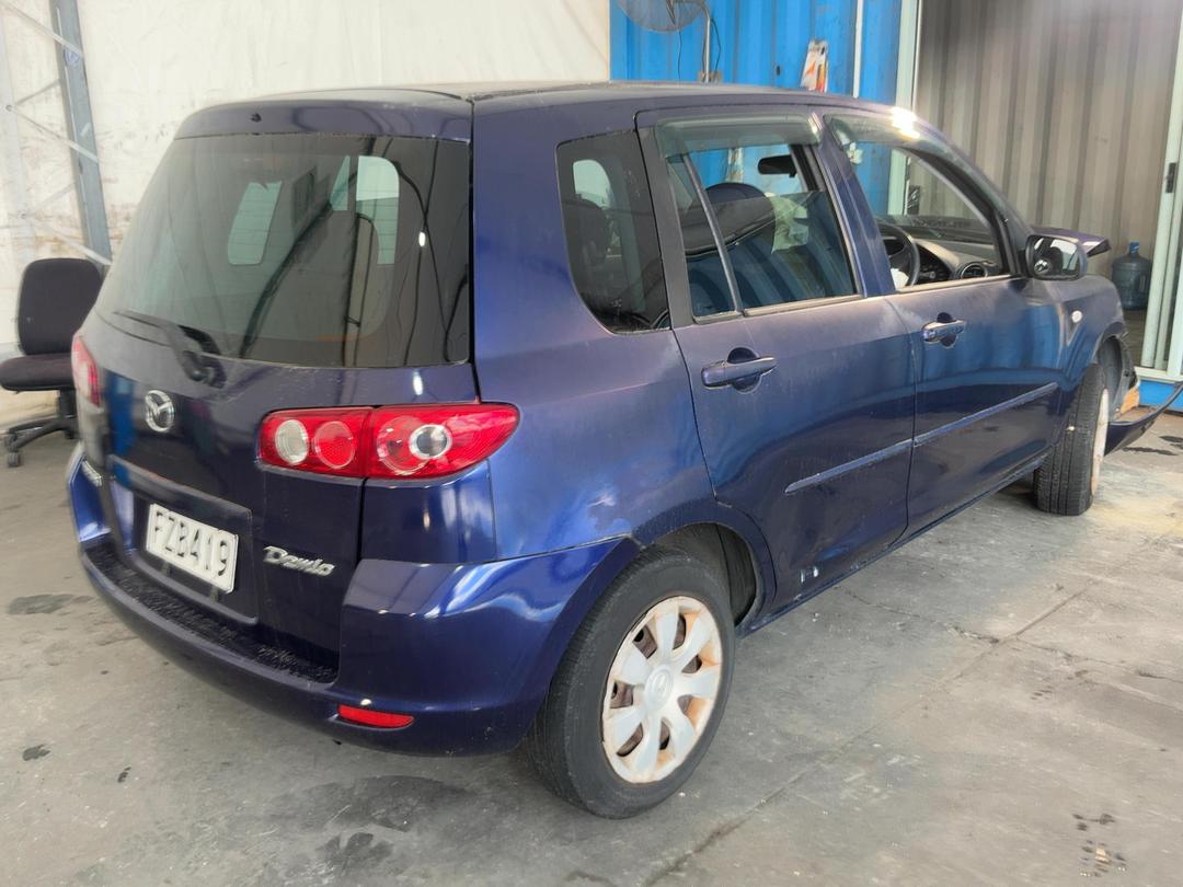 Photo '6' of Mazda Demio Photo '6' of Mazda Demio
