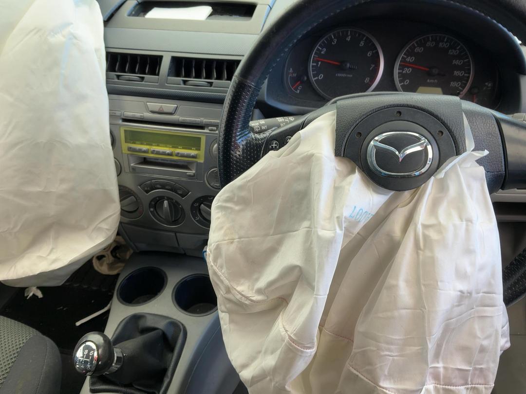 Photo '9' of Mazda Demio Sports