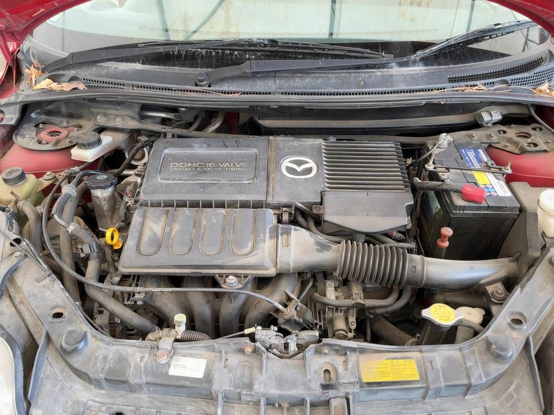 Photo '11' of Mazda Demio