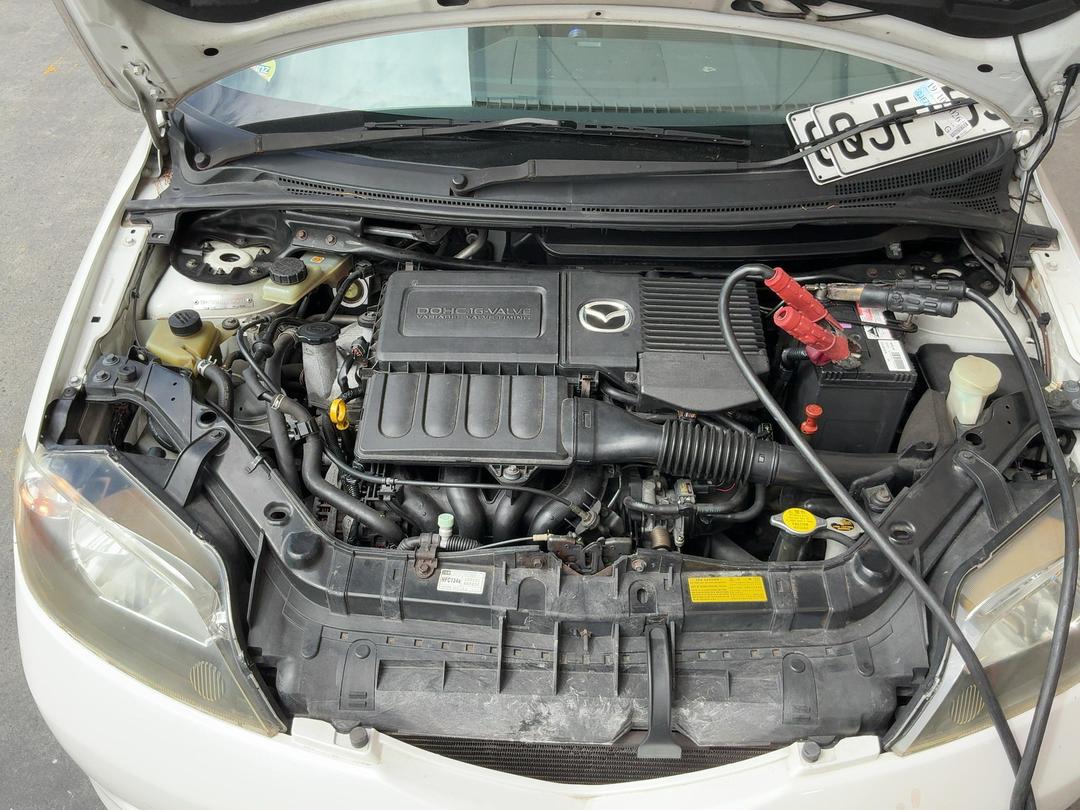 Photo '18' of Mazda Demio