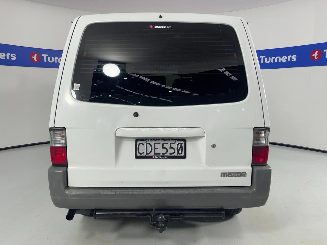 Photo '6' of Mazda E1800