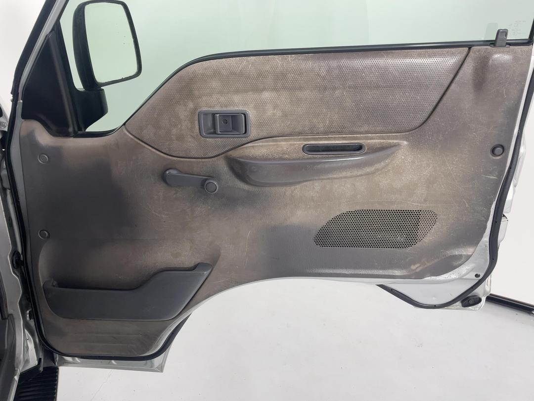 Photo '15' of Mazda E1800