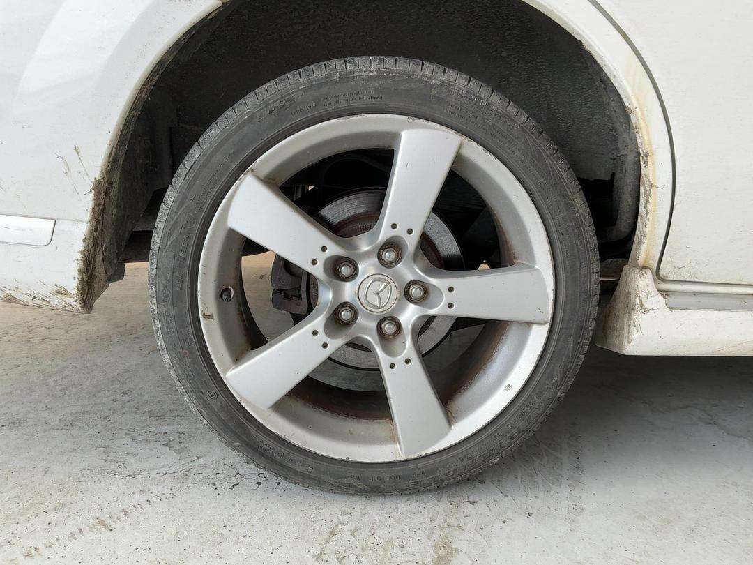 Photo '10' of Mazda MPV LX