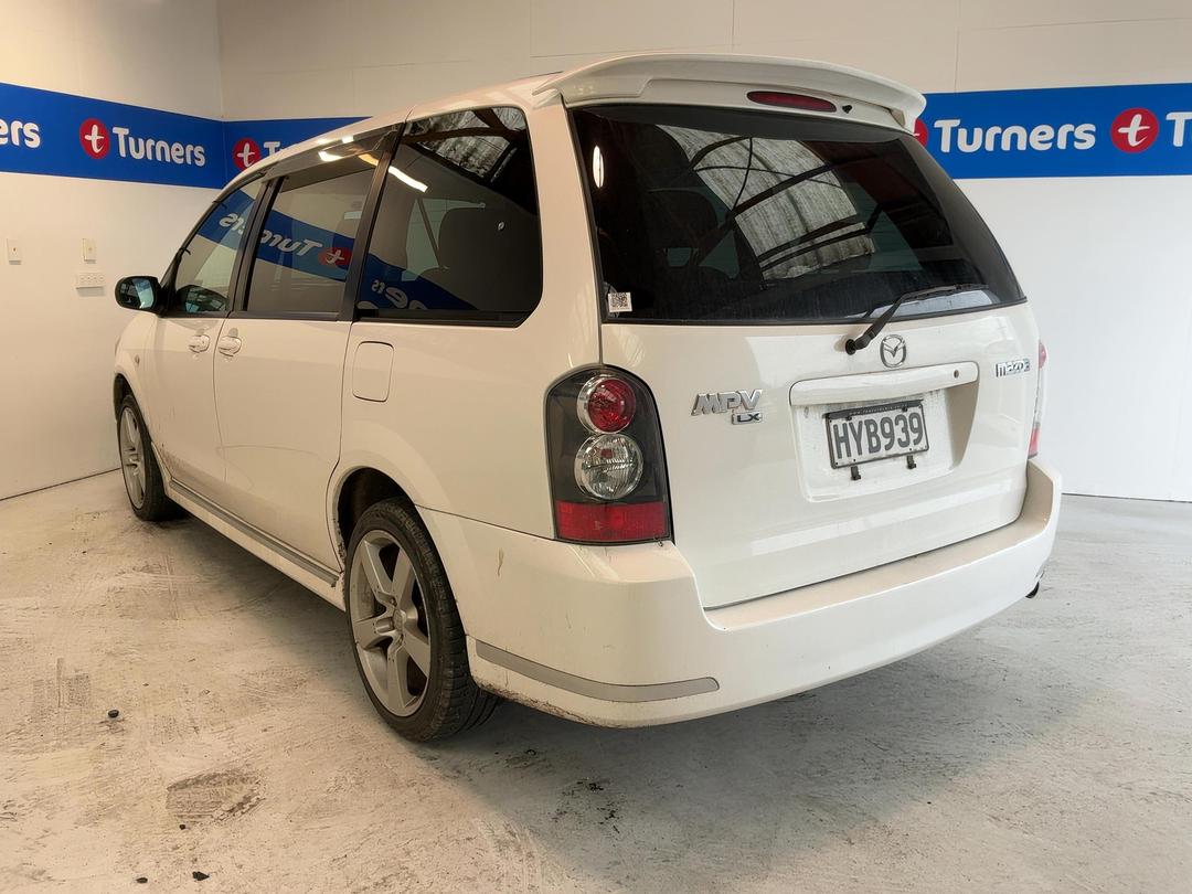 Photo '4' of Mazda MPV LX