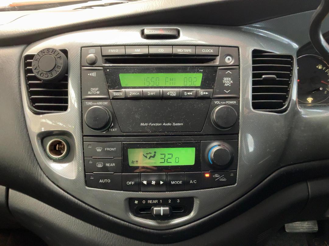 Photo '16' of Mazda MPV LX