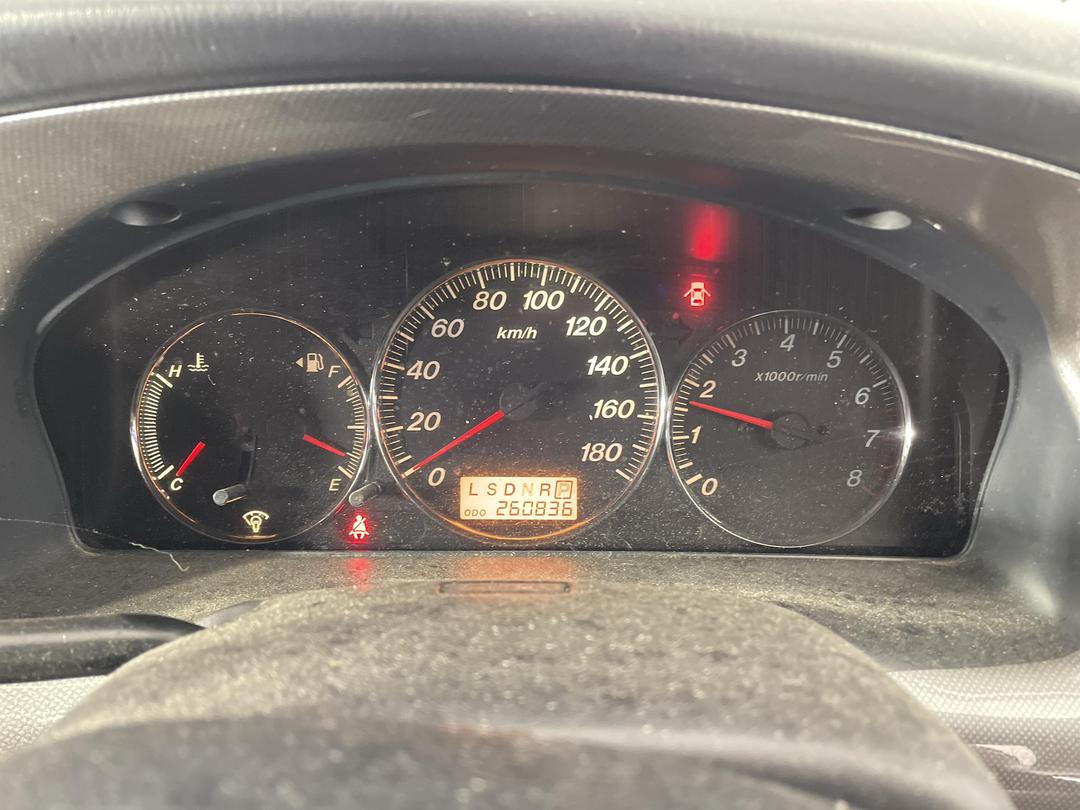 Photo '17' of Mazda MPV 23S