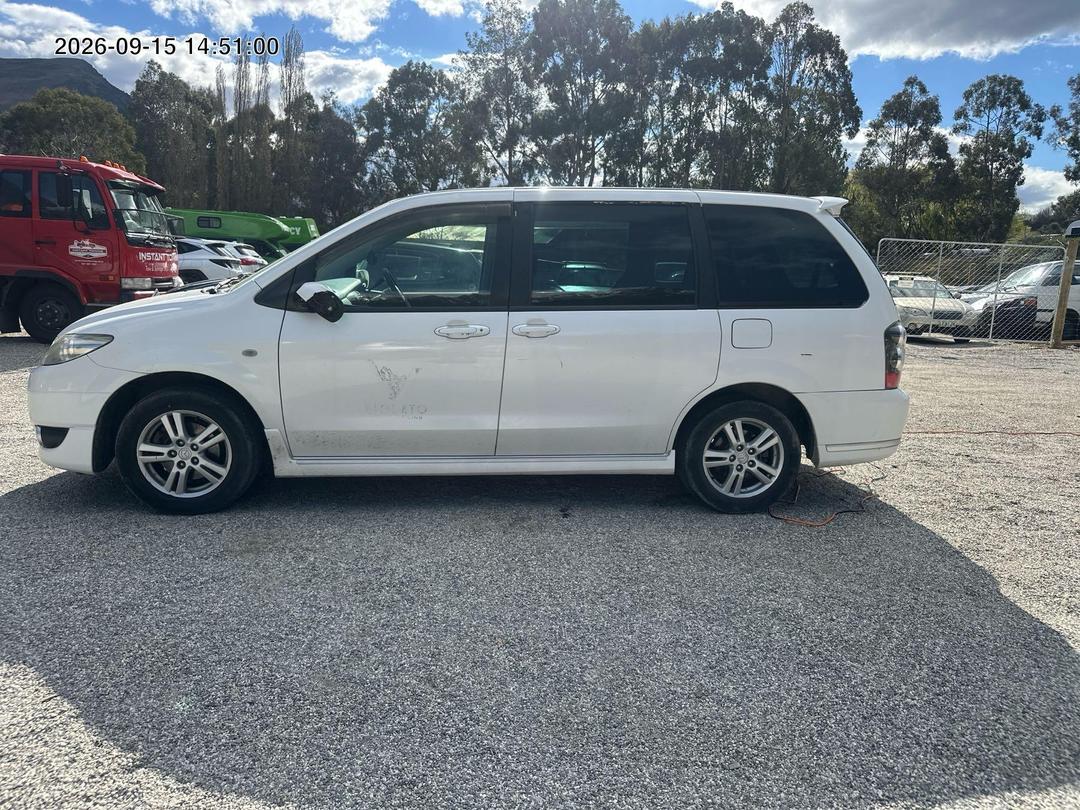 Photo '2' of Mazda MPV 2300 Photo '2' of Mazda MPV 2300