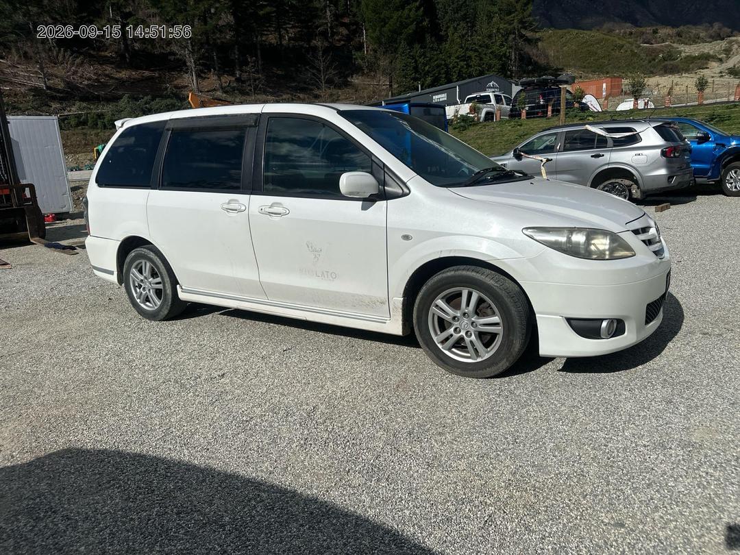 Photo '8' of Mazda MPV 2300 Photo '8' of Mazda MPV 2300