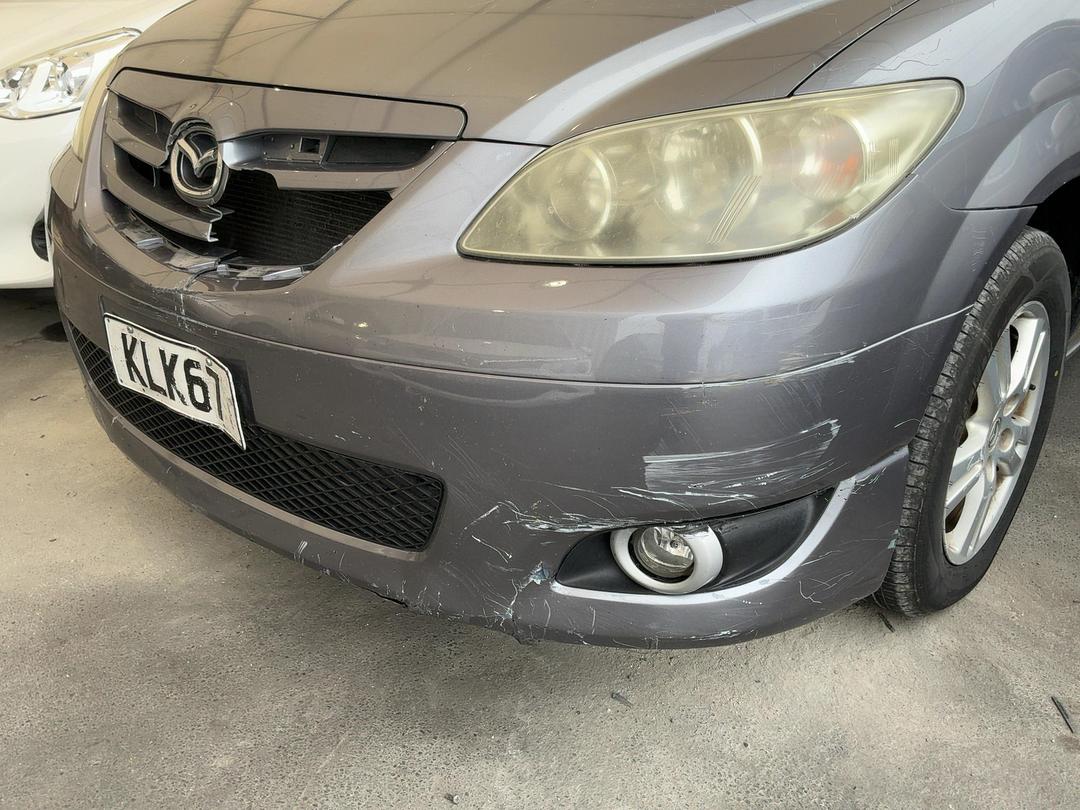 Photo '2' of Mazda MPV 2300