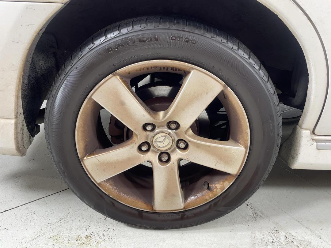 Photo '12' of Mazda MPV