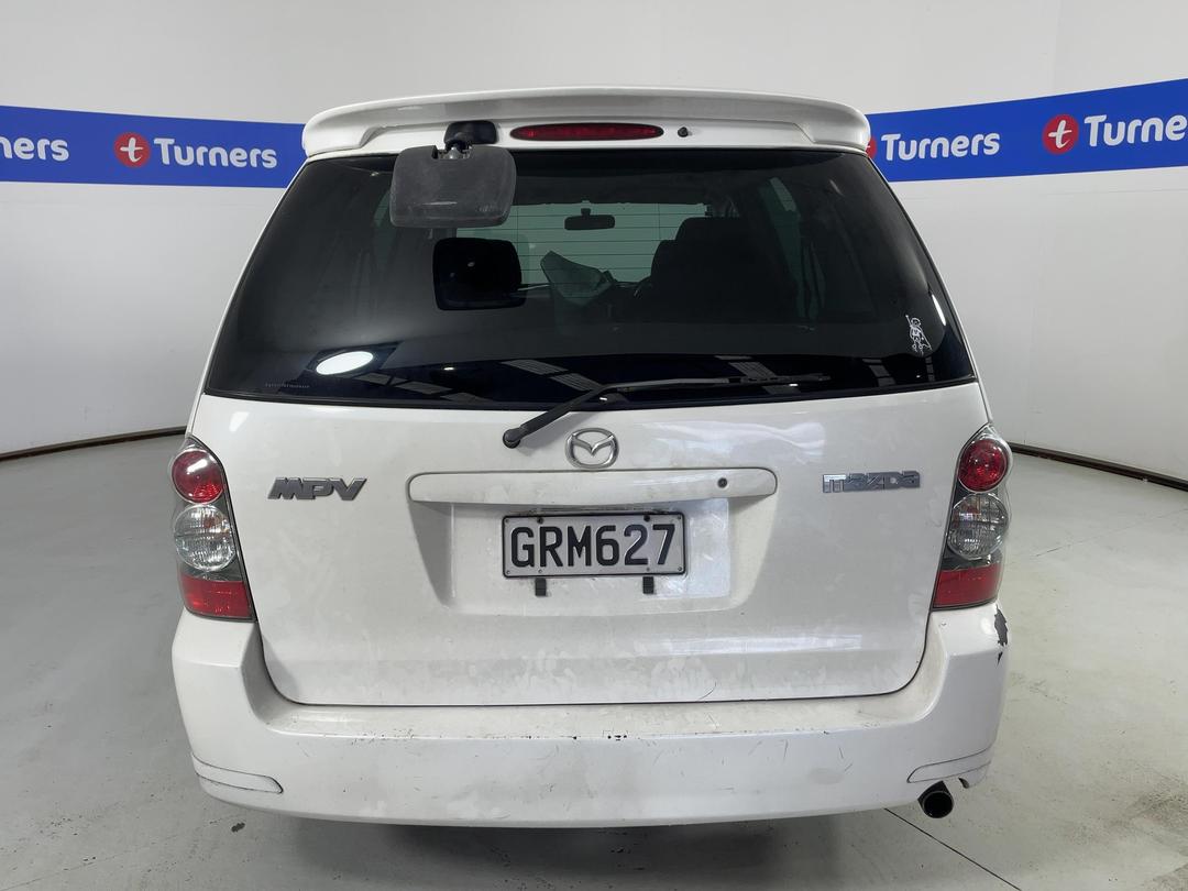 Photo '6' of Mazda MPV