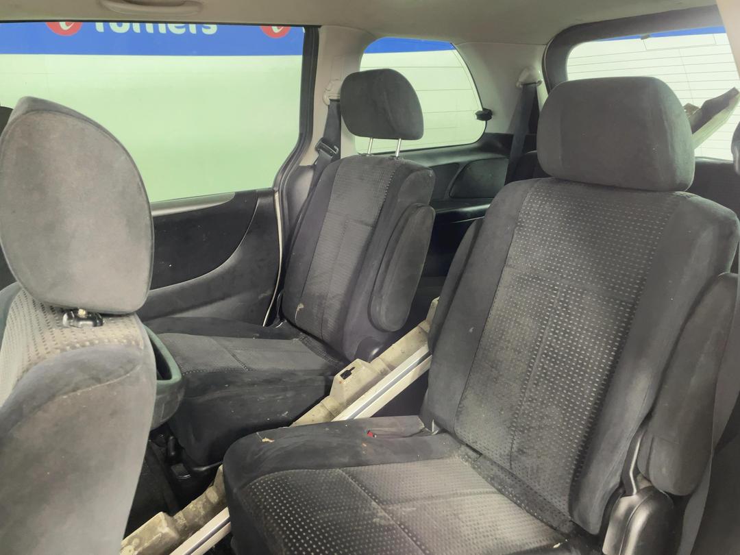 Photo '19' of Mazda MPV