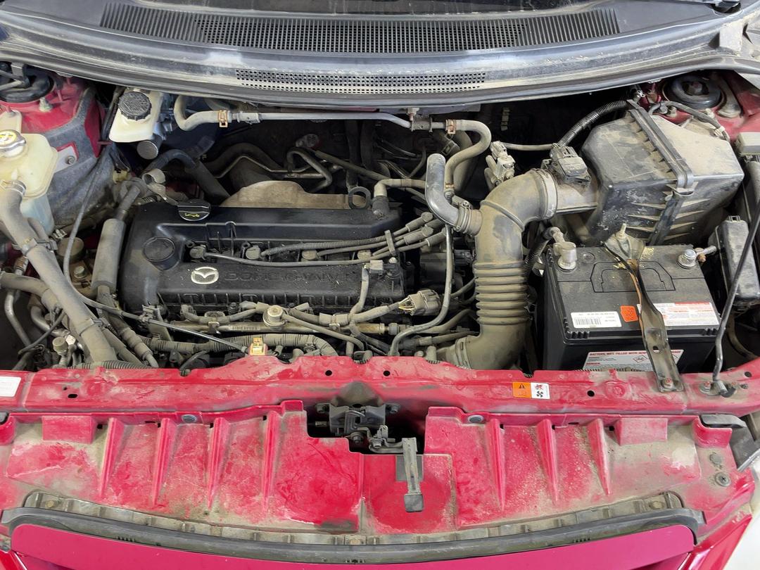 Photo '11' of Mazda MPV 2300 Photo '11' of Mazda MPV 2300