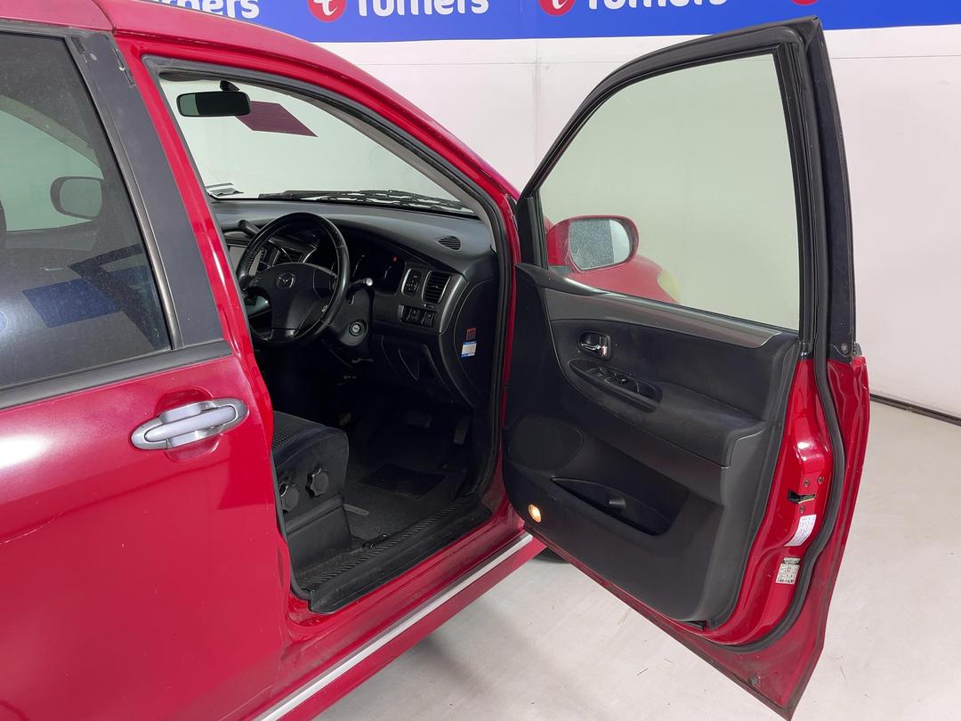 Photo '13' of Mazda MPV 2300 Photo '13' of Mazda MPV 2300