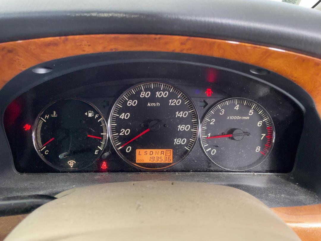 Photo '20' of Mazda MPV