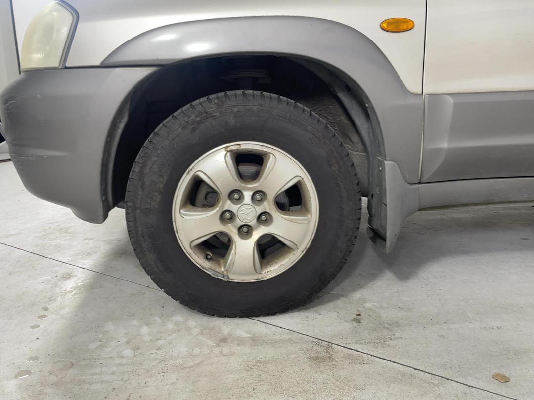 Photo '8' of Mazda Tribute SDX Photo '8' of Mazda Tribute SDX