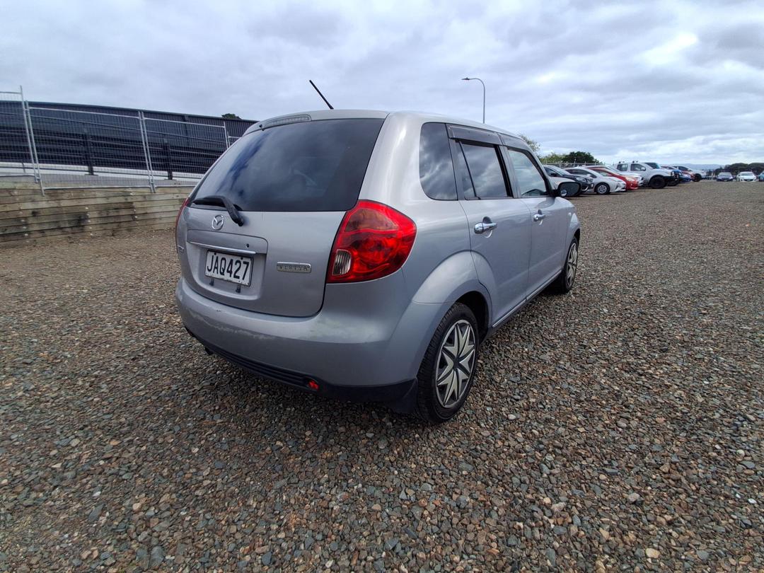 Photo '5' of Mazda Verisa Photo '5' of Mazda Verisa