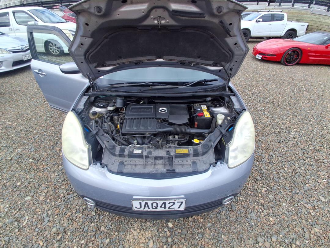 Photo '11' of Mazda Verisa Photo '11' of Mazda Verisa
