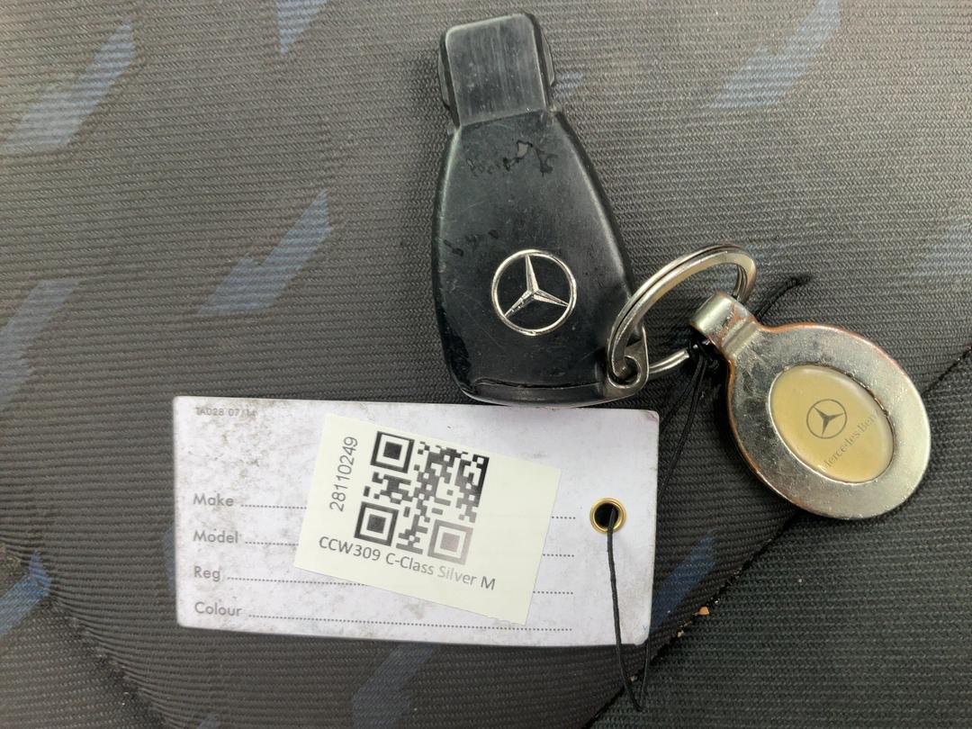 Photo '14' of Mercedes-Benz C-Class Coupe