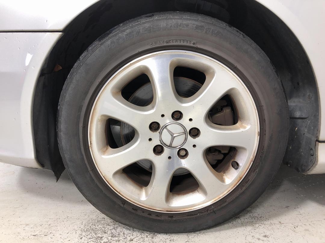 Photo '8' of Mercedes-Benz CLK240