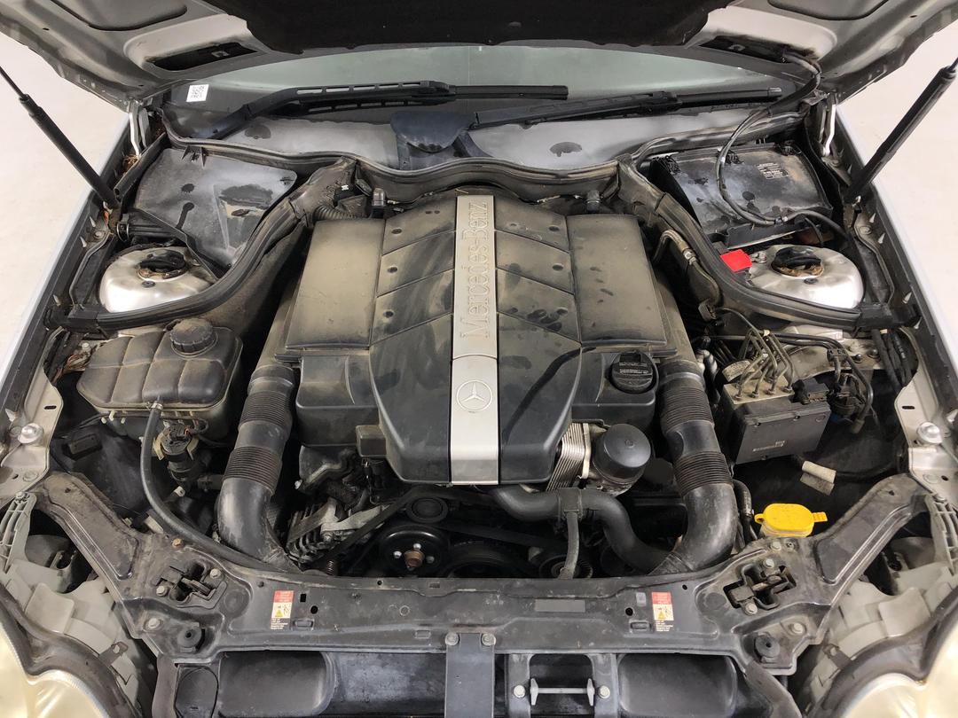 Photo '11' of Mercedes-Benz CLK240