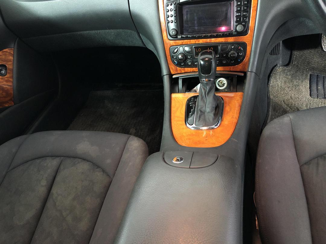 Photo '16' of Mercedes-Benz CLK240