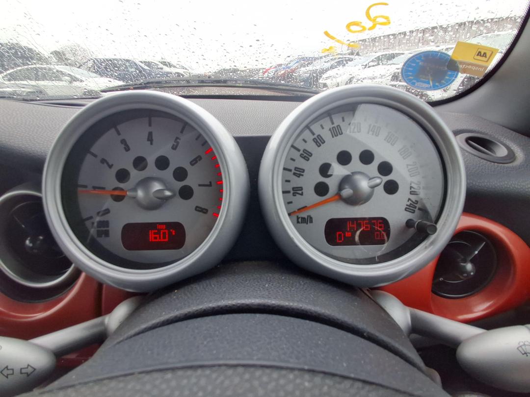 Photo '10' of Mini Hatch Cooper Convertible Photo '10' of Mini Hatch Cooper Convertible