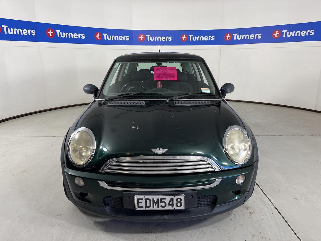 Photo '2' of Mini ONE