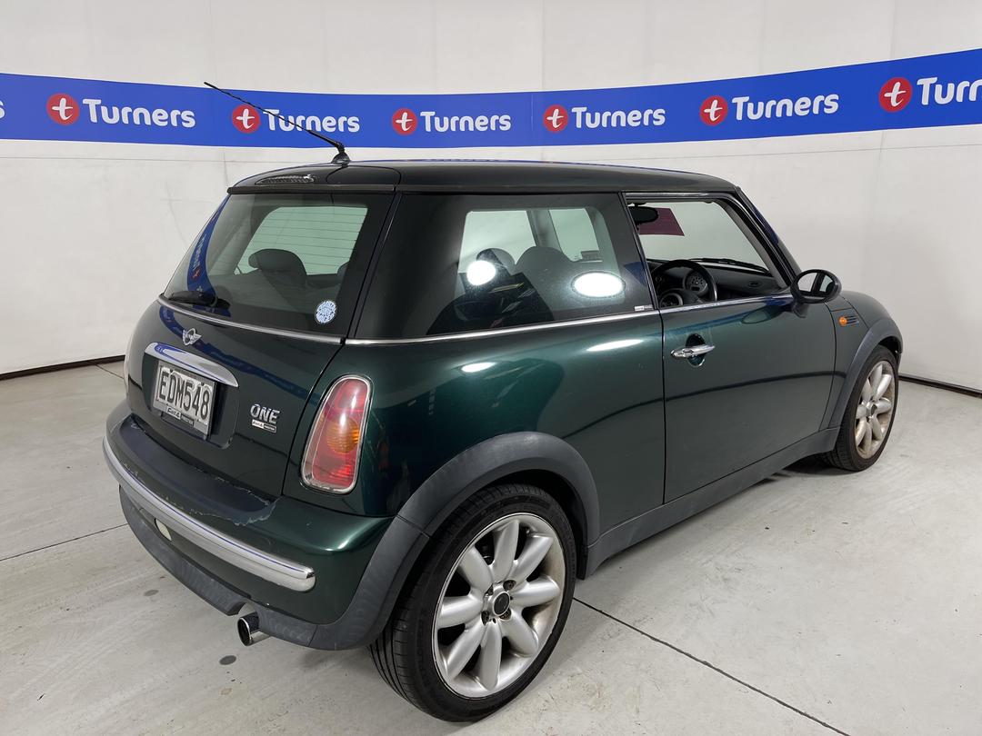 Photo '6' of Mini ONE