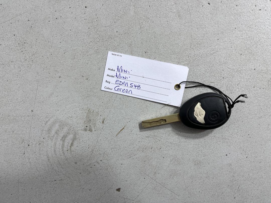 Photo '19' of Mini ONE