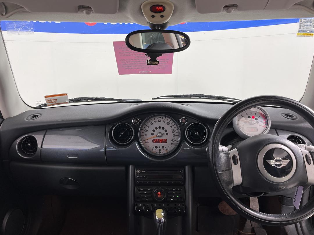 Photo '15' of Mini ONE