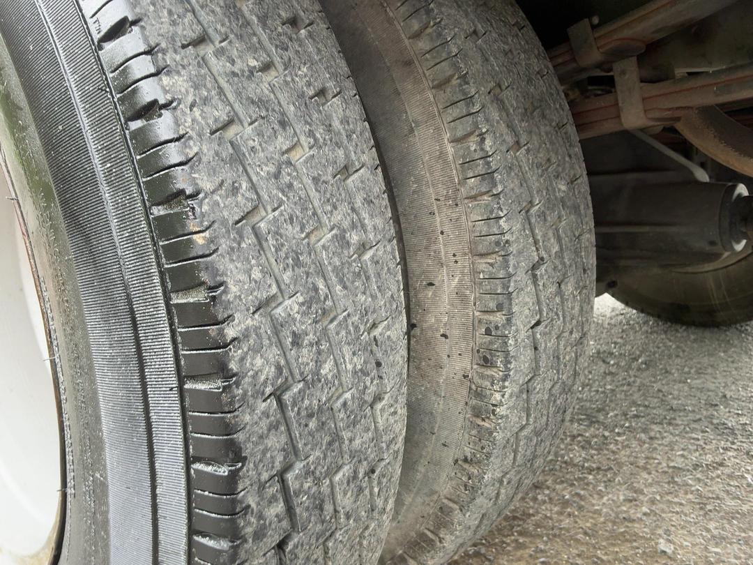 Photo '42' of Mitsubishi Canter FE112C4 Flat Deck