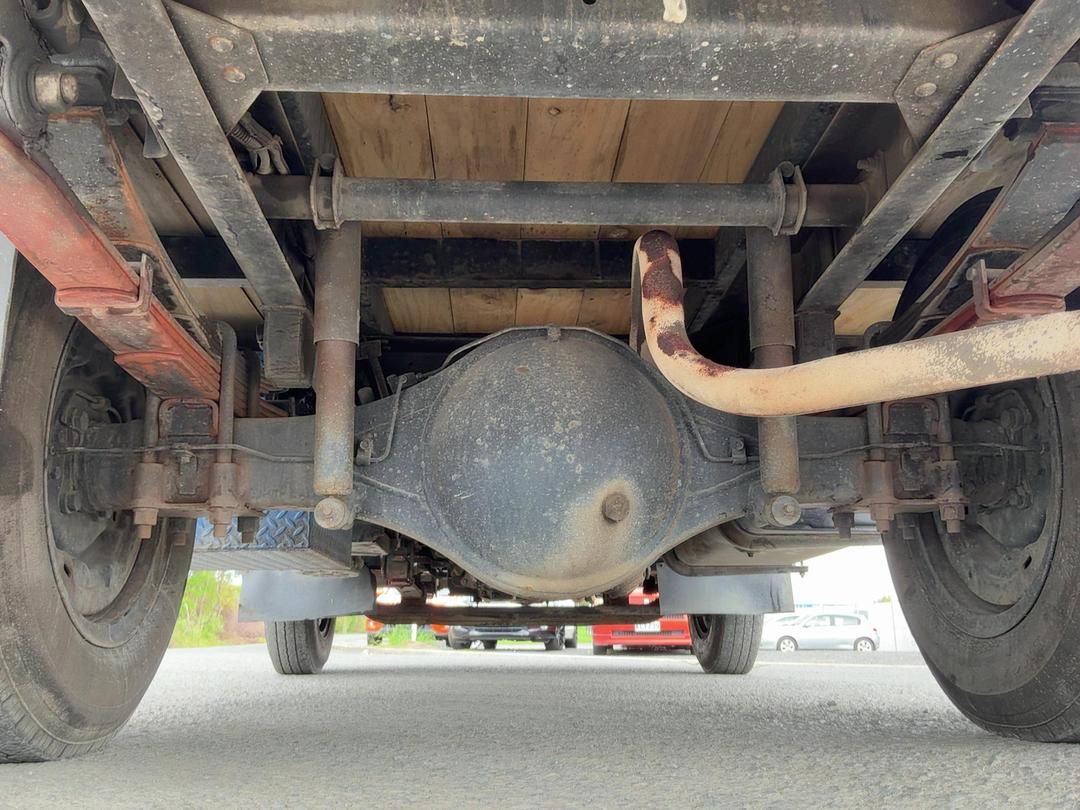 Photo '52' of Mitsubishi Canter FE112C4 Flat Deck