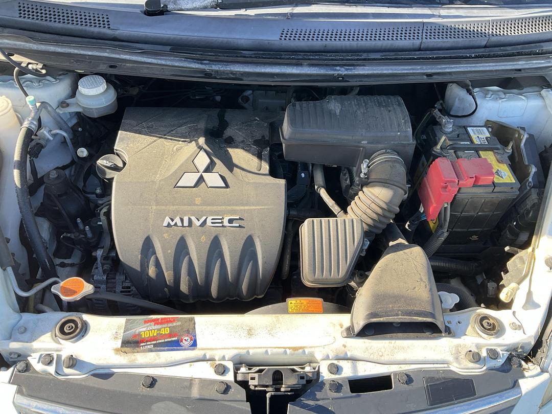 Photo '2' of Mitsubishi Colt