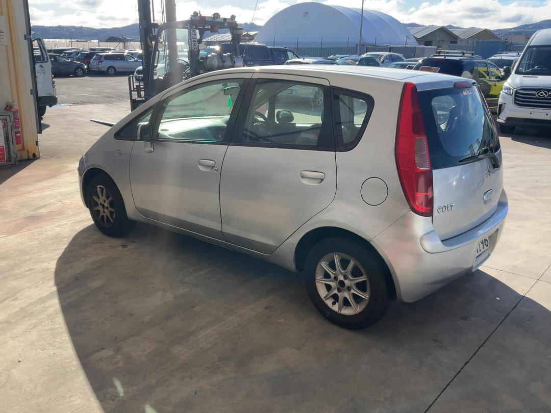 Photo '5' of Mitsubishi Colt Photo '5' of Mitsubishi Colt