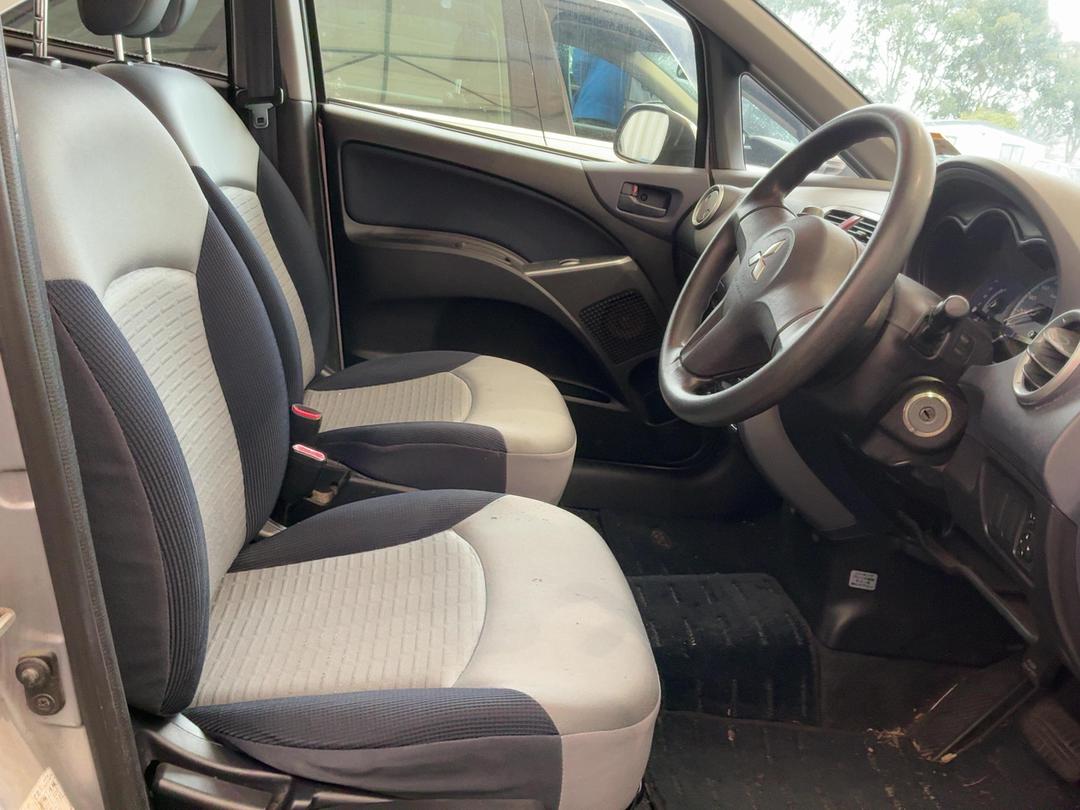 Photo '12' of Mitsubishi Colt Photo '12' of Mitsubishi Colt
