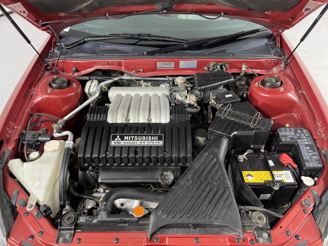 Photo '13' of Mitsubishi Diamante