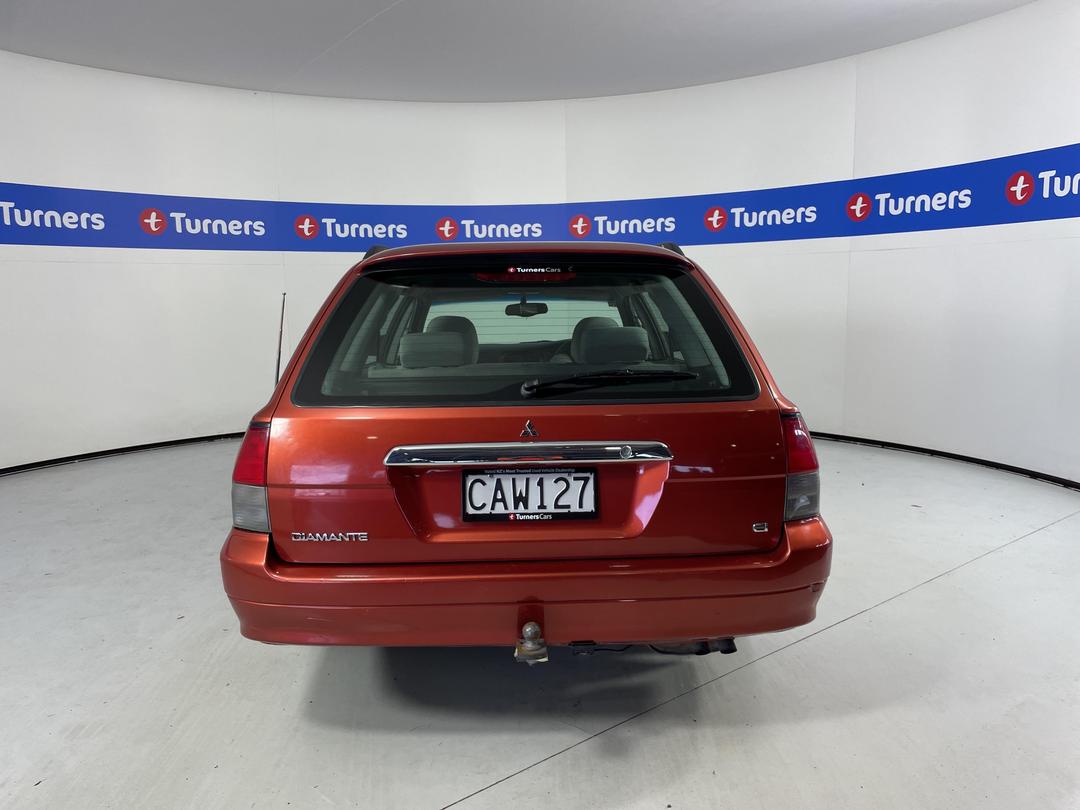 Photo '6' of Mitsubishi Diamante