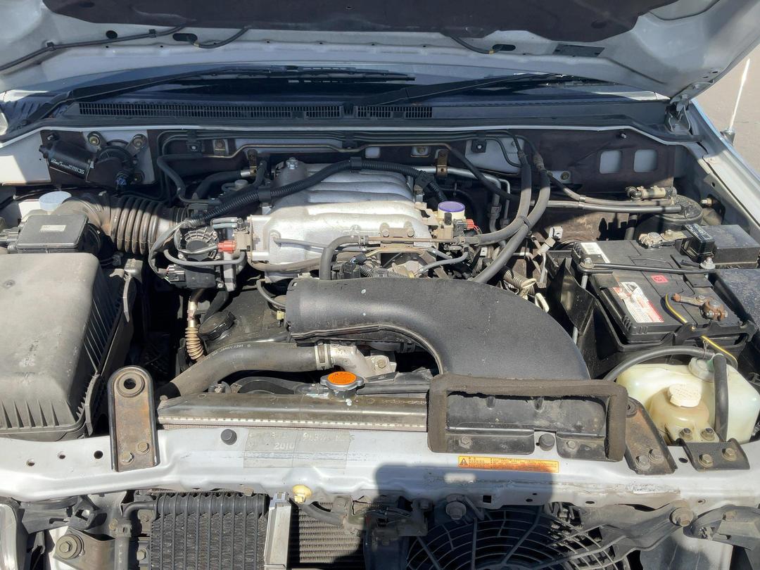 Photo '2' of Mitsubishi Pajero Exceed LWB