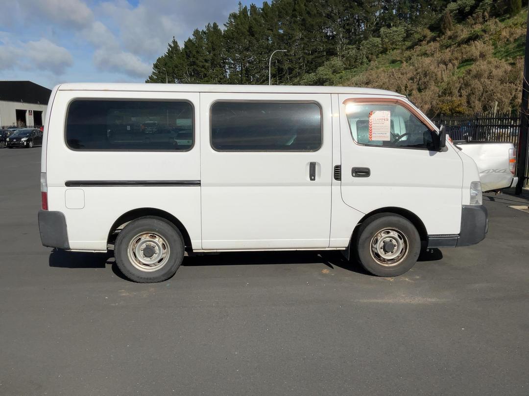 Photo '6' of Nissan Caravan Photo '6' of Nissan Caravan