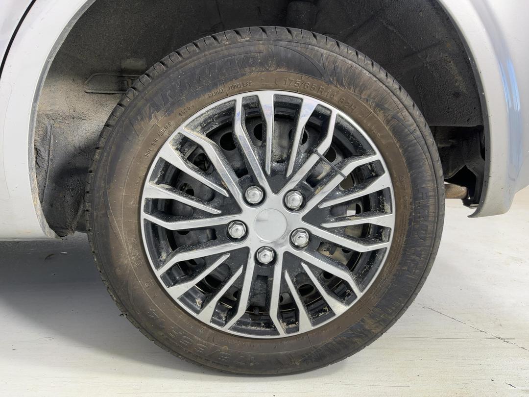 Photo '11' of Nissan Cube