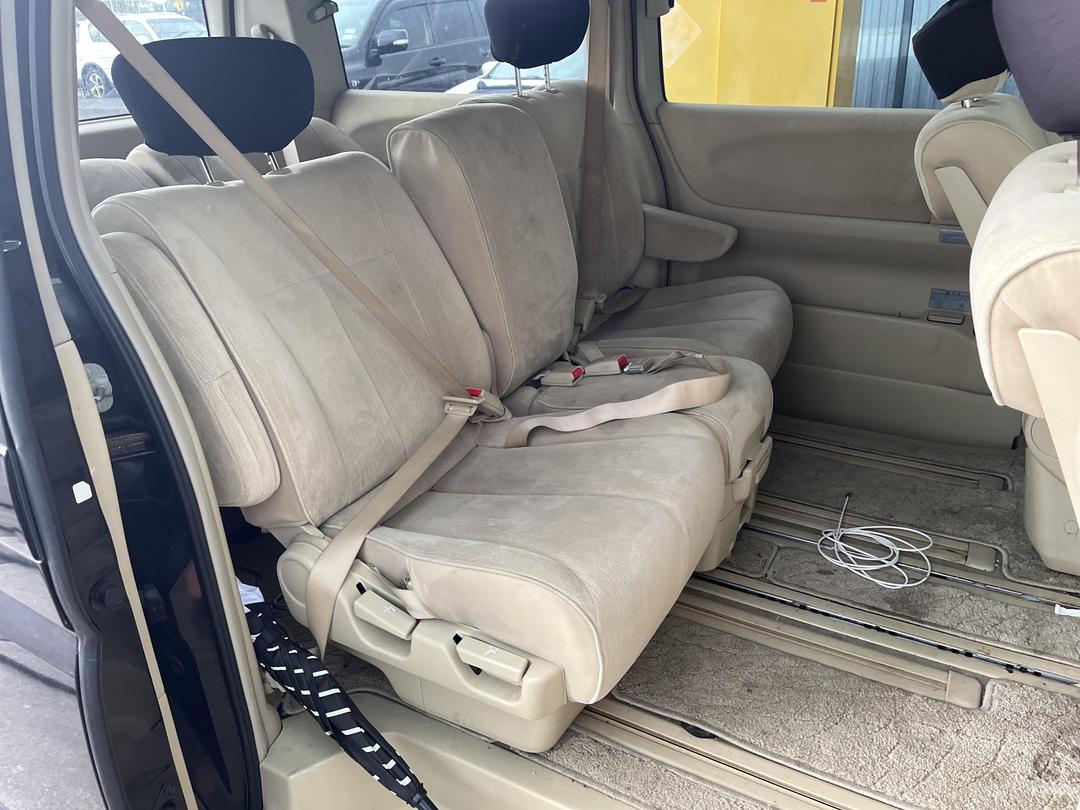 Photo '17' of Nissan Elgrand