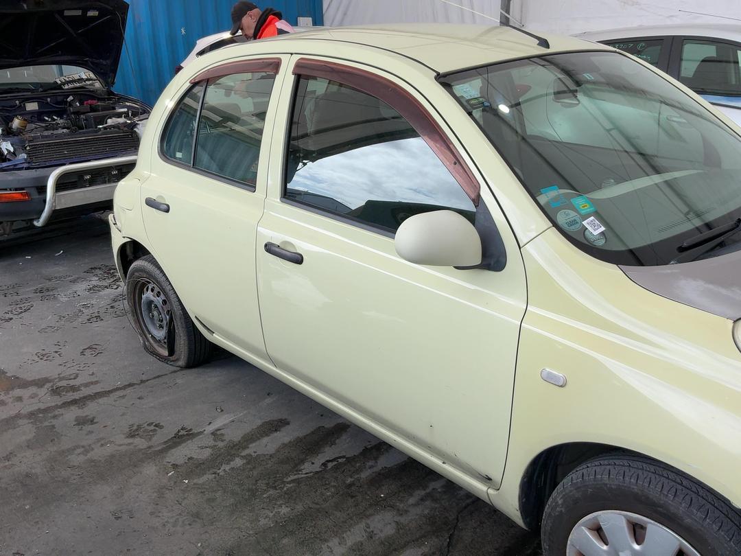 Photo '2' of Nissan March Photo '2' of Nissan March