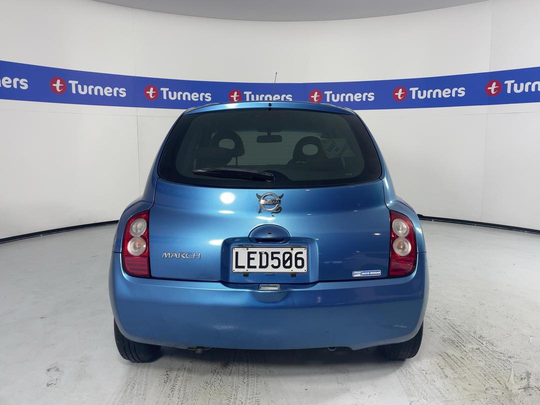 Photo '6' of Nissan March