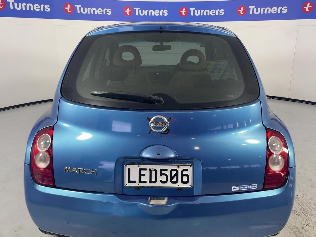 Photo '14' of Nissan March