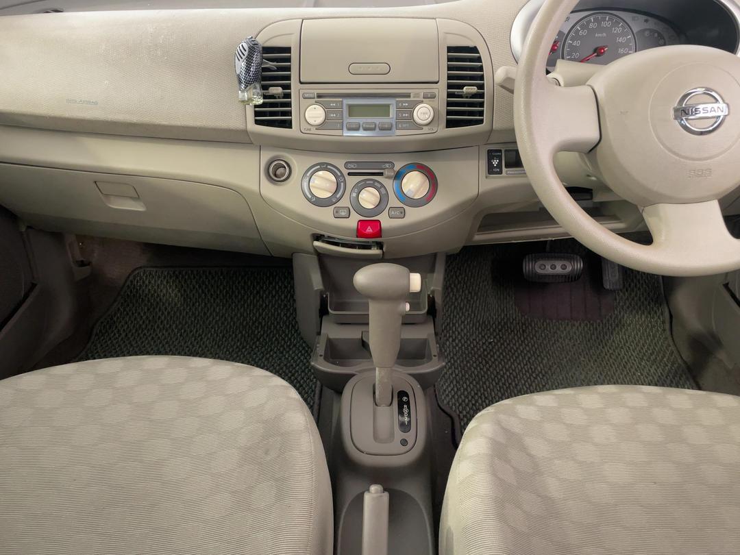 Photo '20' of Nissan March Photo '20' of Nissan March