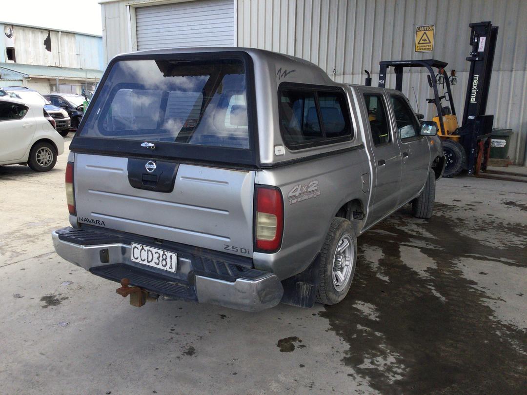 Photo '7' of Nissan Navara DC W/S AIR