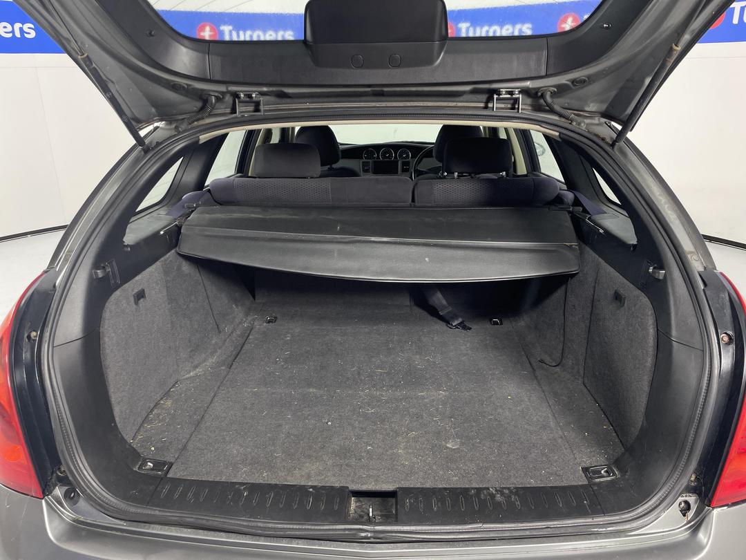 Photo '12' of Nissan Primera F/Lift