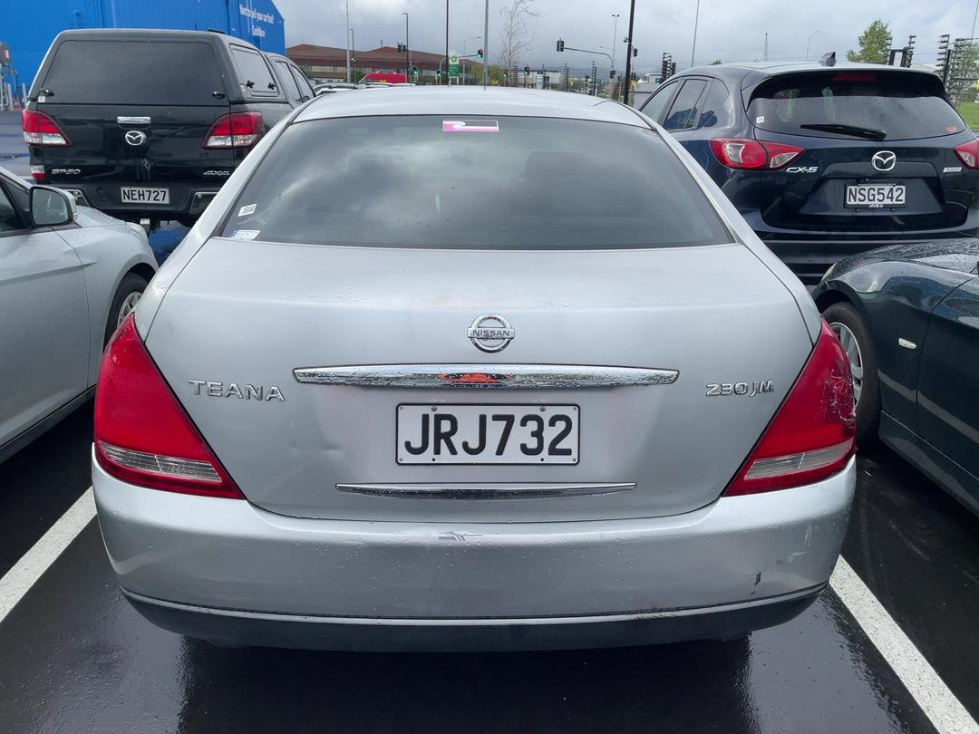 Photo '5' of Nissan Teana